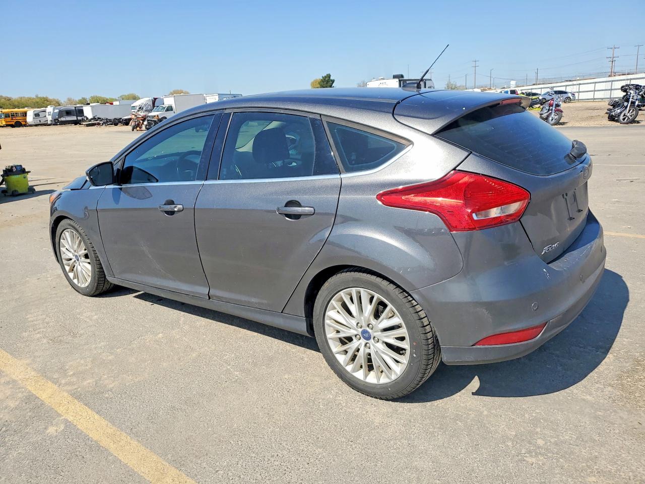 2018 FORD FOCUS TITANIUM photo 4