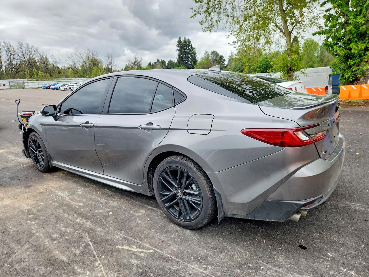 2026 TOYOTA CAMRY SE photo 4