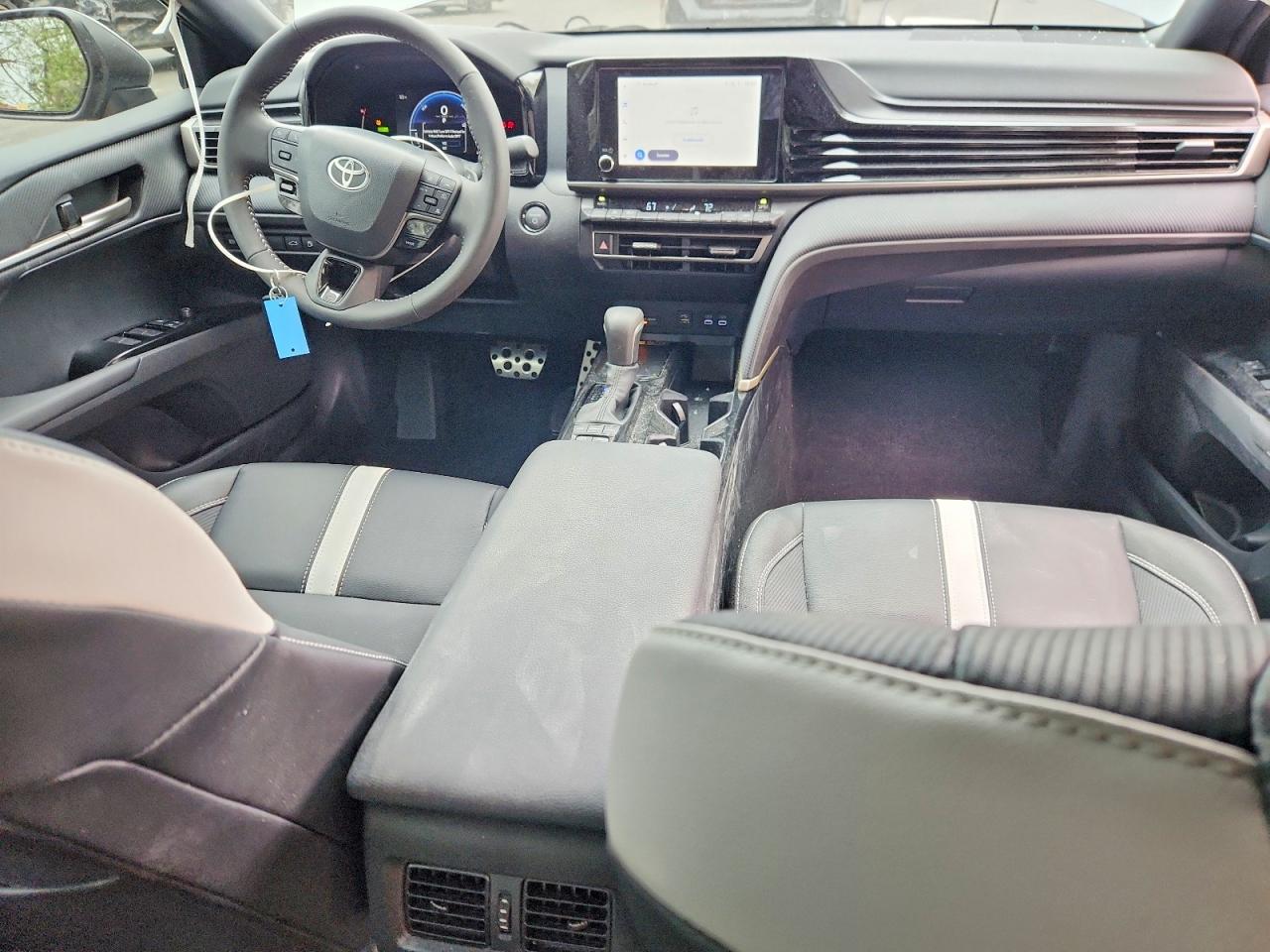 2026 TOYOTA CAMRY SE photo 22
