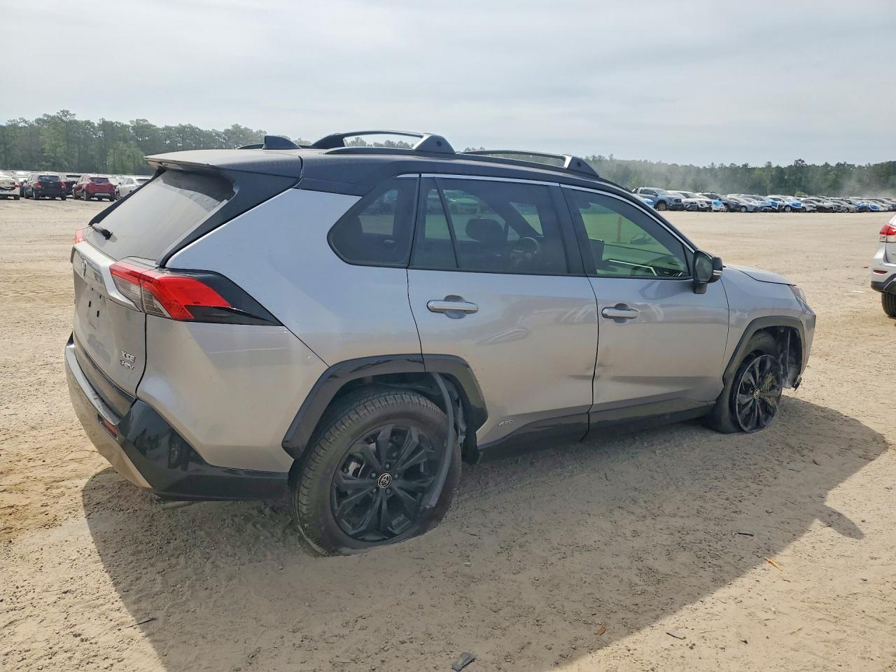 2025 TOYOTA RAV4 XSE photo 5