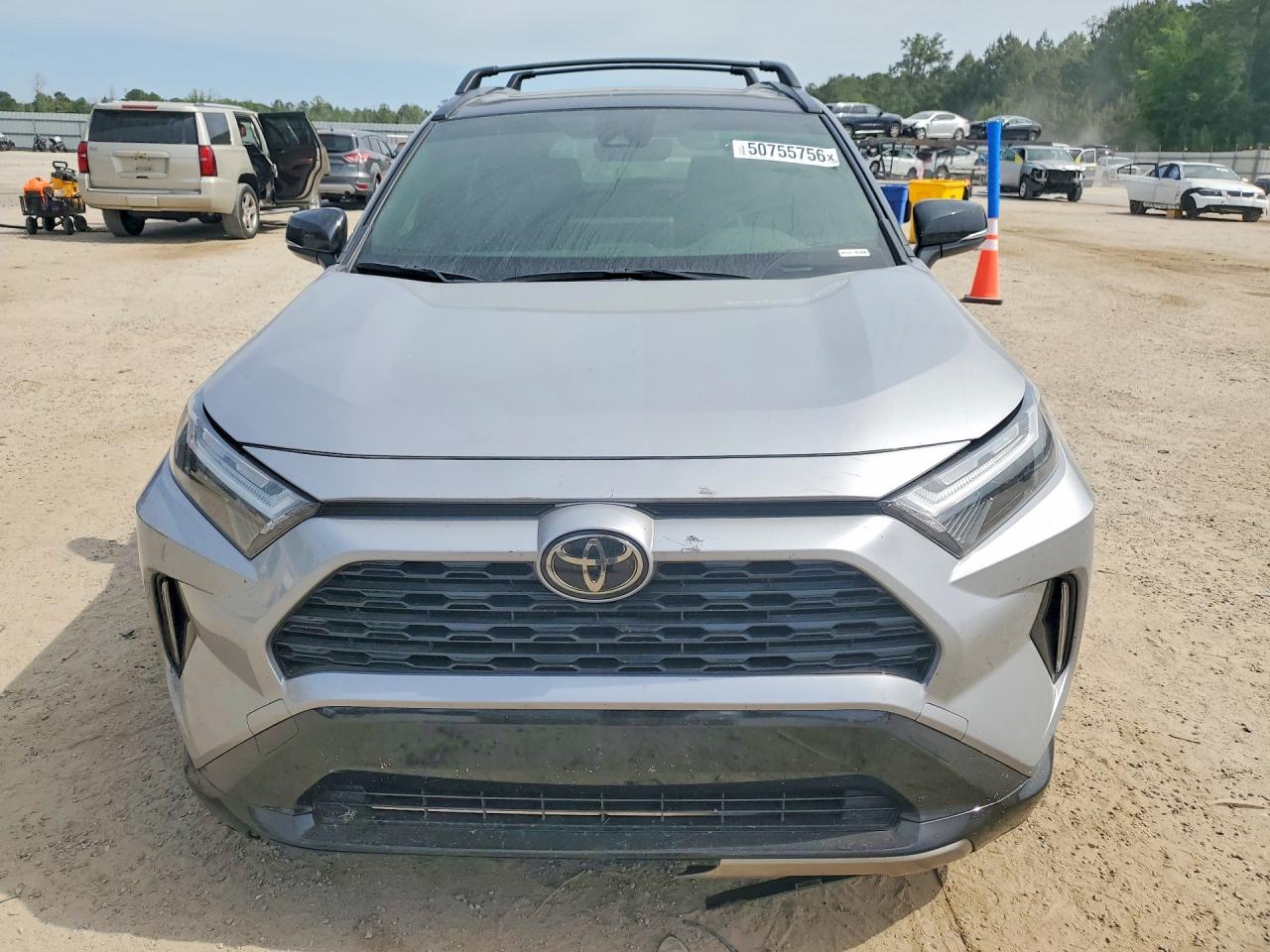 2025 TOYOTA RAV4 XSE photo 9