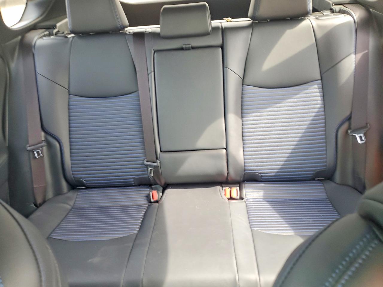 2025 TOYOTA RAV4 XSE photo 19