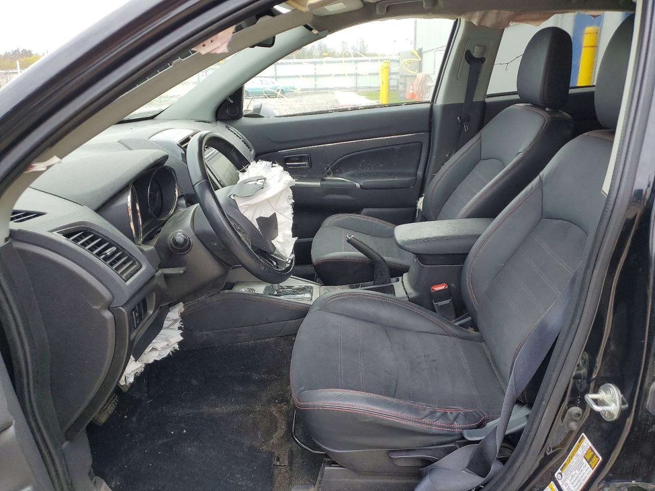 2022 MITSUBISHI OUTLANDER SPORT ES photo 13