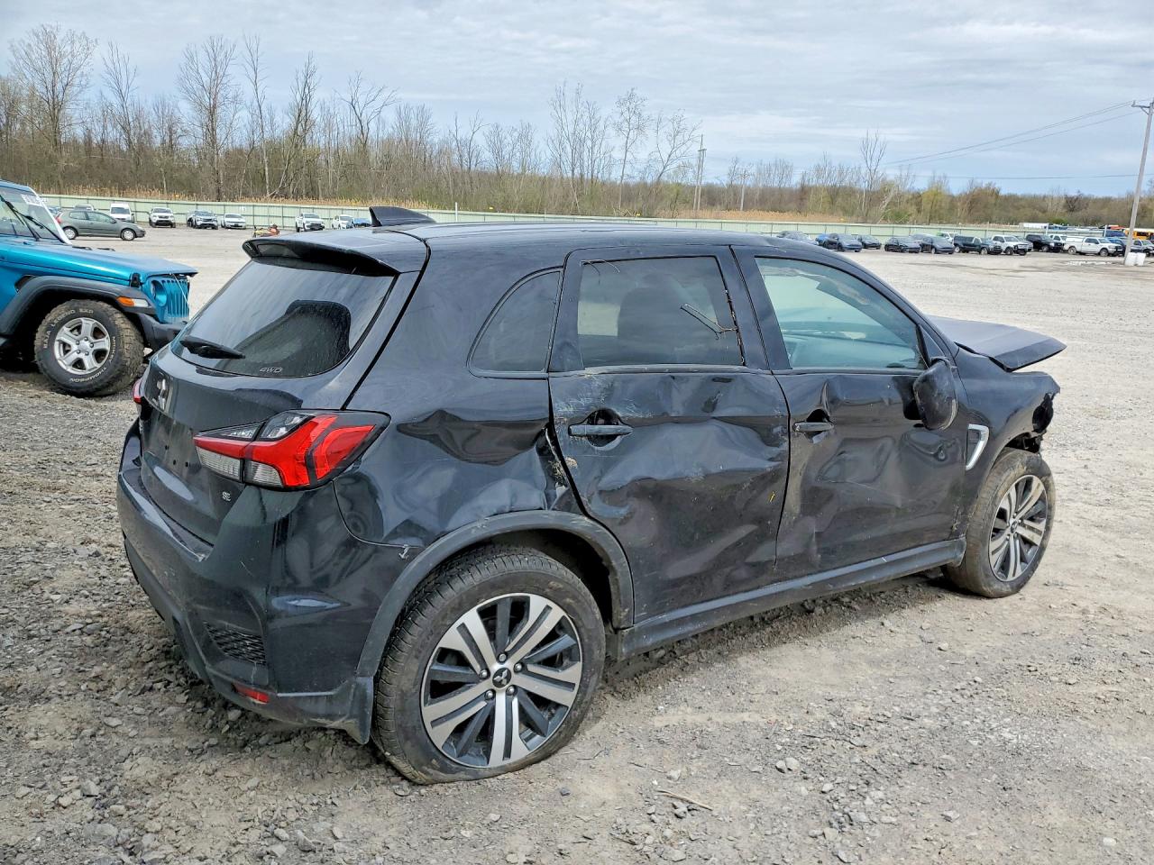 2022 MITSUBISHI OUTLANDER SPORT ES photo 5