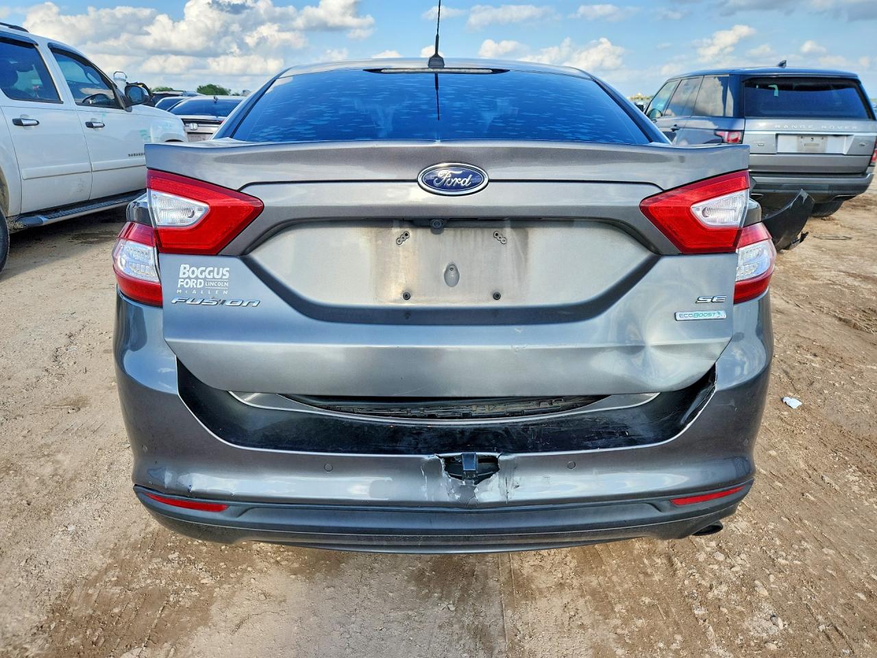 2014 FORD FUSION SE photo 11