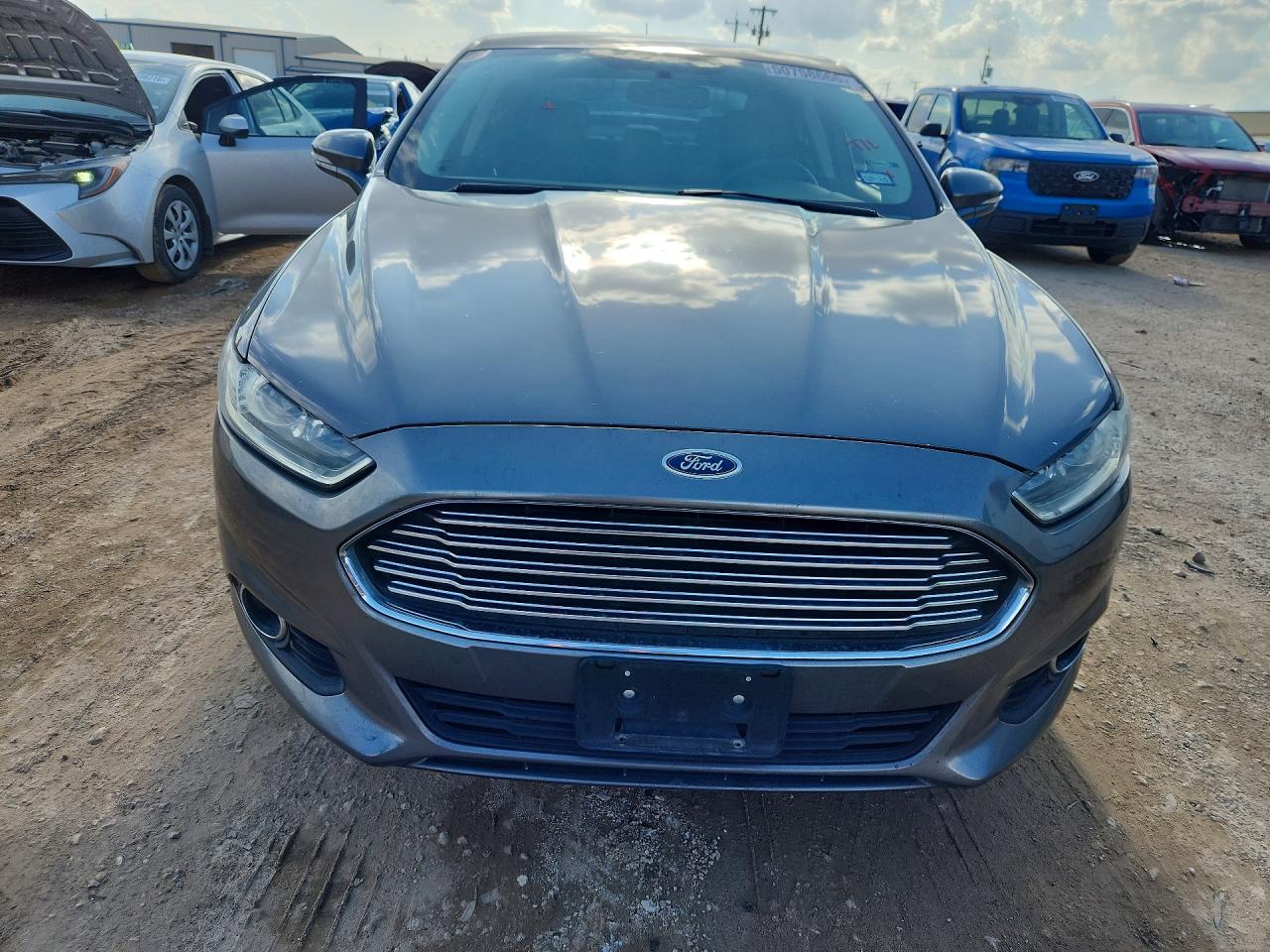 2014 FORD FUSION SE photo 9