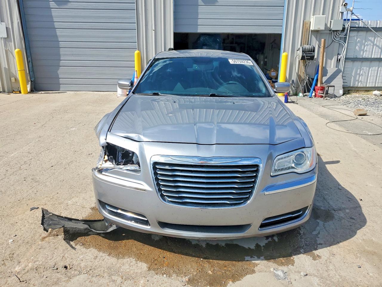 2014 CHRYSLER 300 photo 5