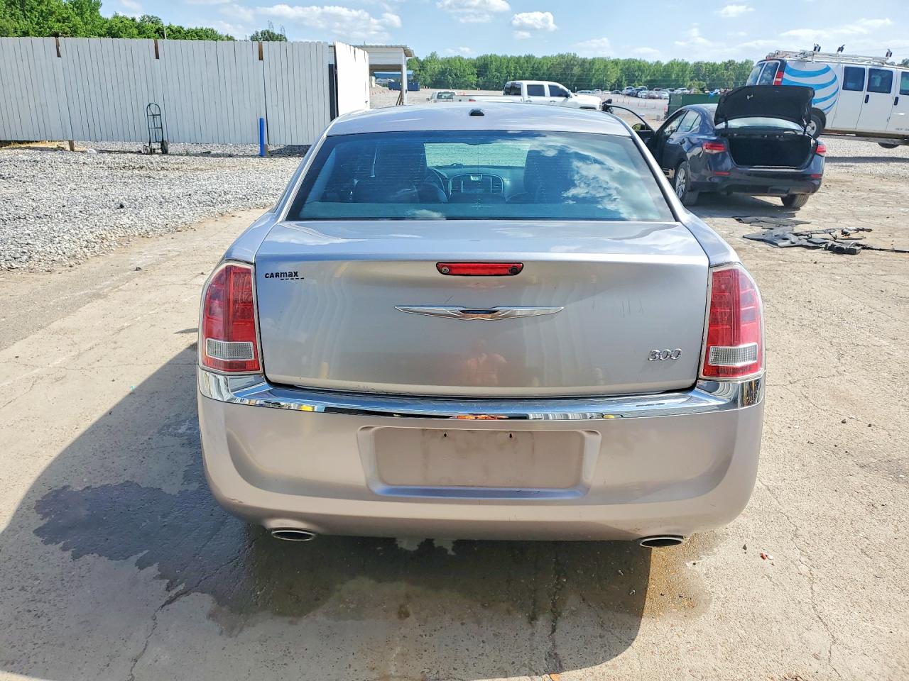 2014 CHRYSLER 300 photo 6