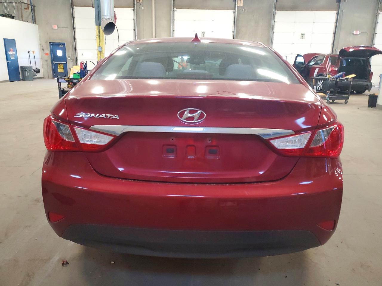 2014 HYUNDAI SONATA GLS photo 6