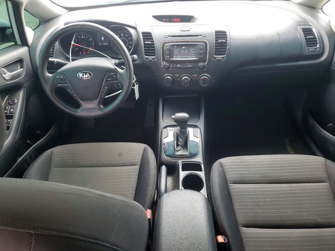 2017 KIA FORTE LX photo 15