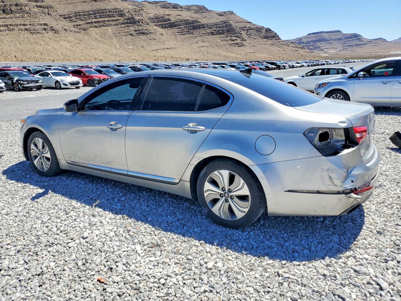 2014 KIA CADENZA PREMIUM photo 3