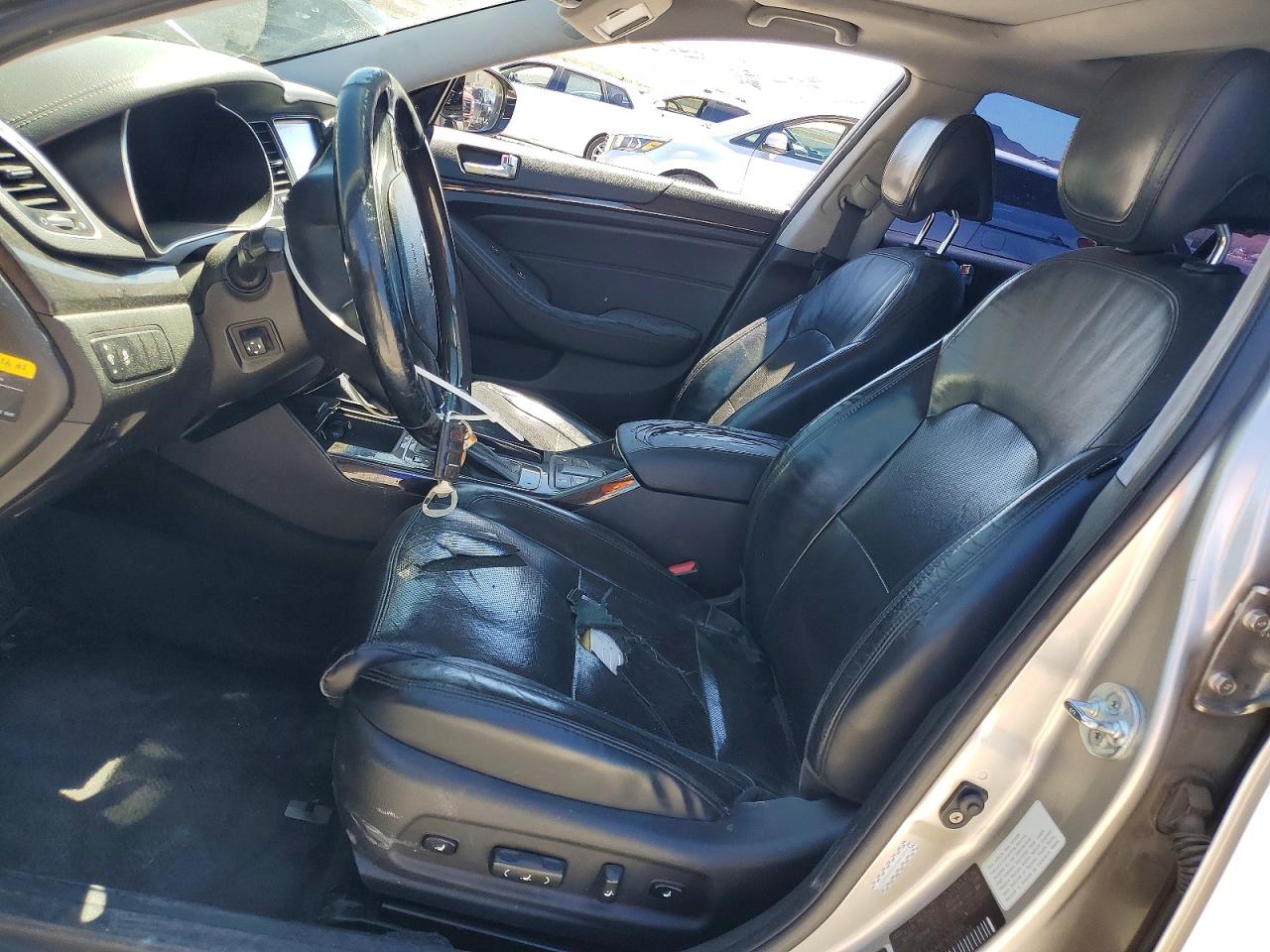 2014 KIA CADENZA PREMIUM photo 13