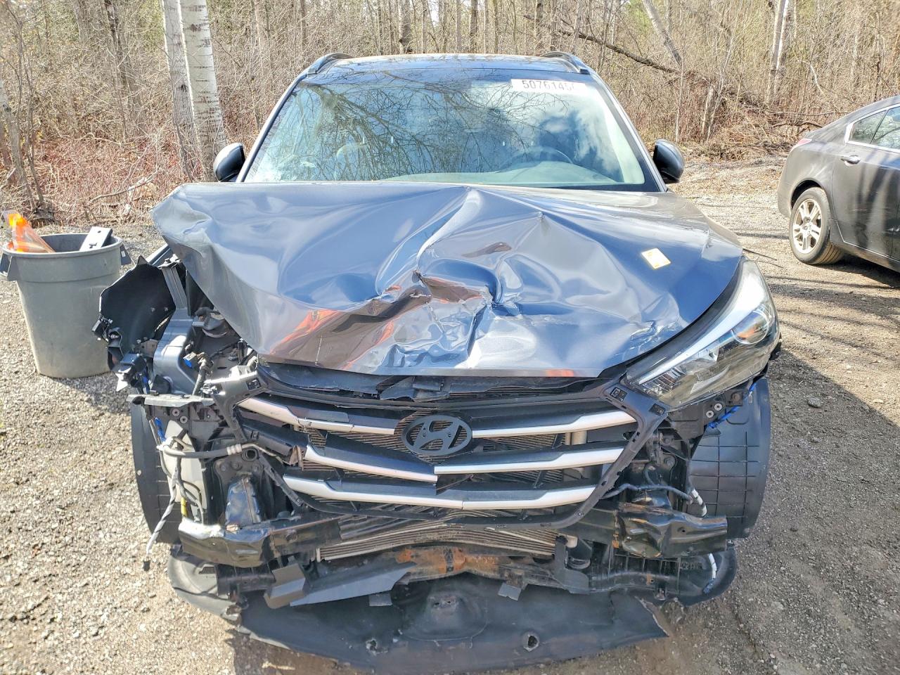 2018 HYUNDAI TUCSON SE photo 9
