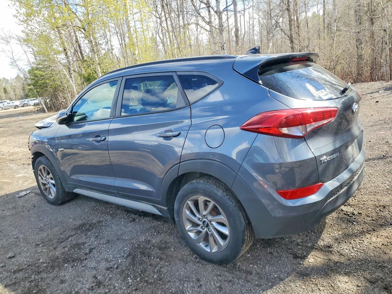 2018 HYUNDAI TUCSON SE photo 3