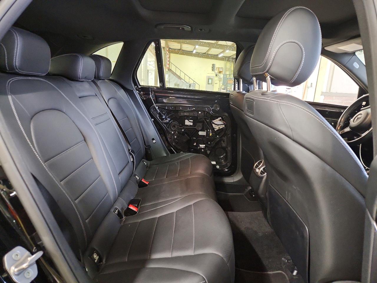 2018 MERCEDES-BENZ GLC 300 4MATIC photo 31