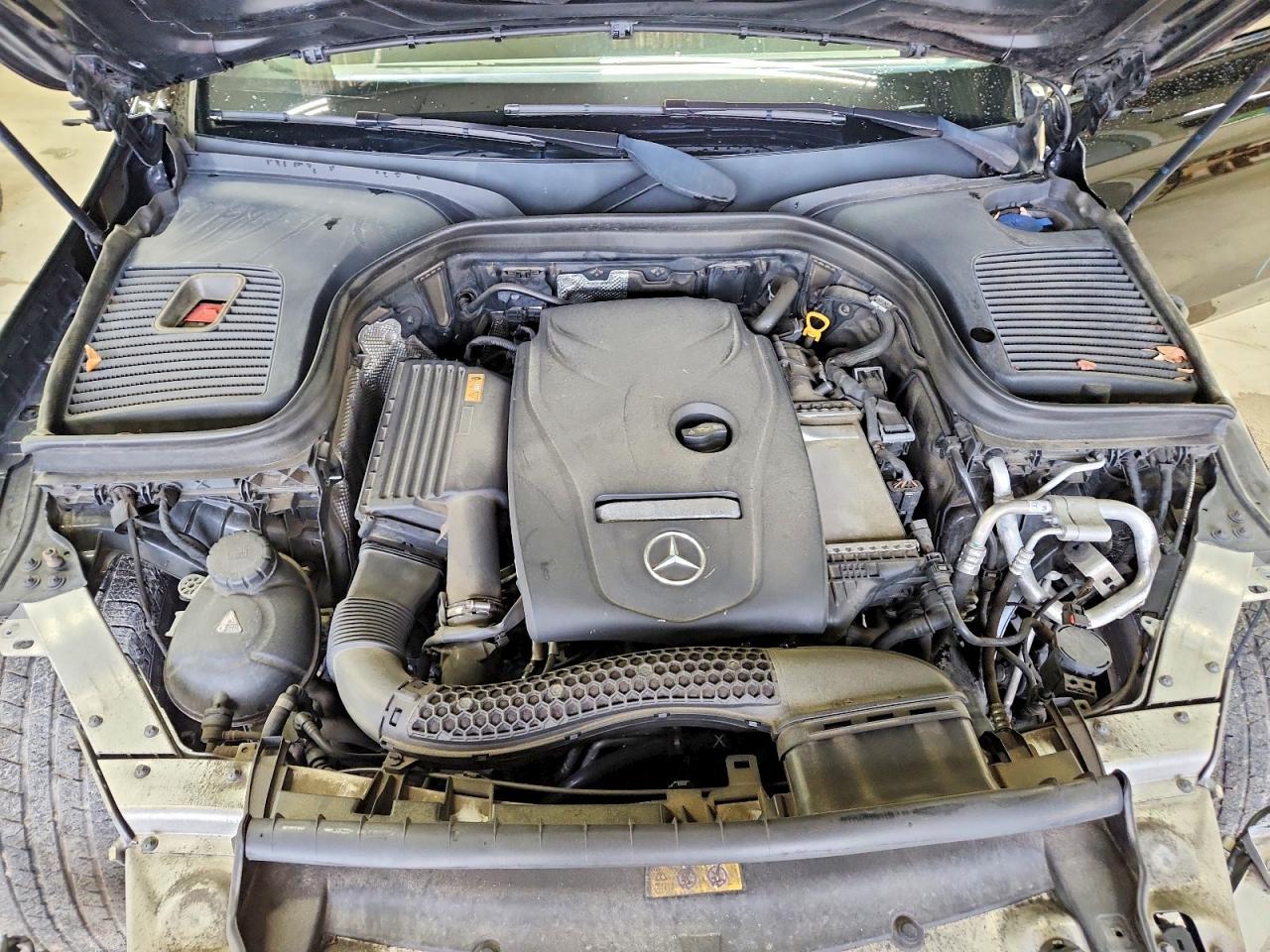 2018 MERCEDES-BENZ GLC 300 4MATIC photo 34