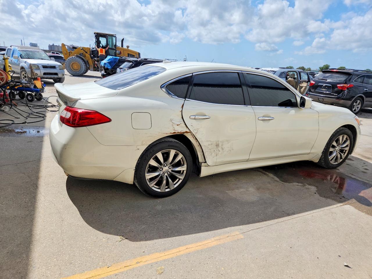 2012 INFINITI M37 X photo 5