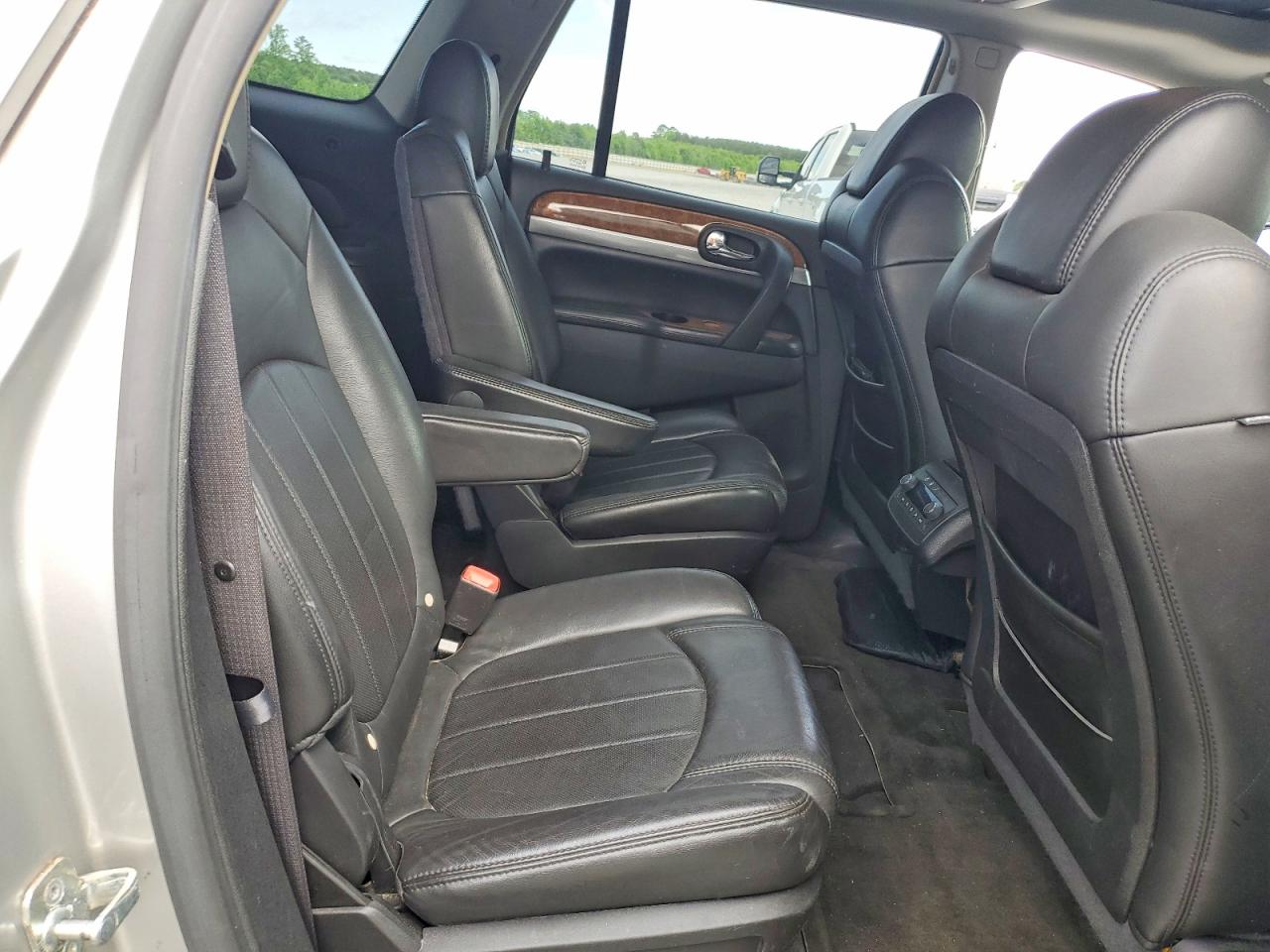2008 BUICK ENCLAVE CXL photo 19
