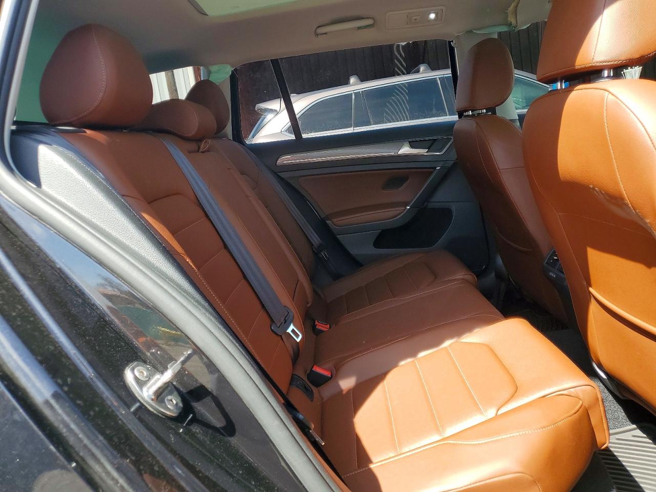 2017 VOLKSWAGEN GOLF ALLTRACK S photo 19