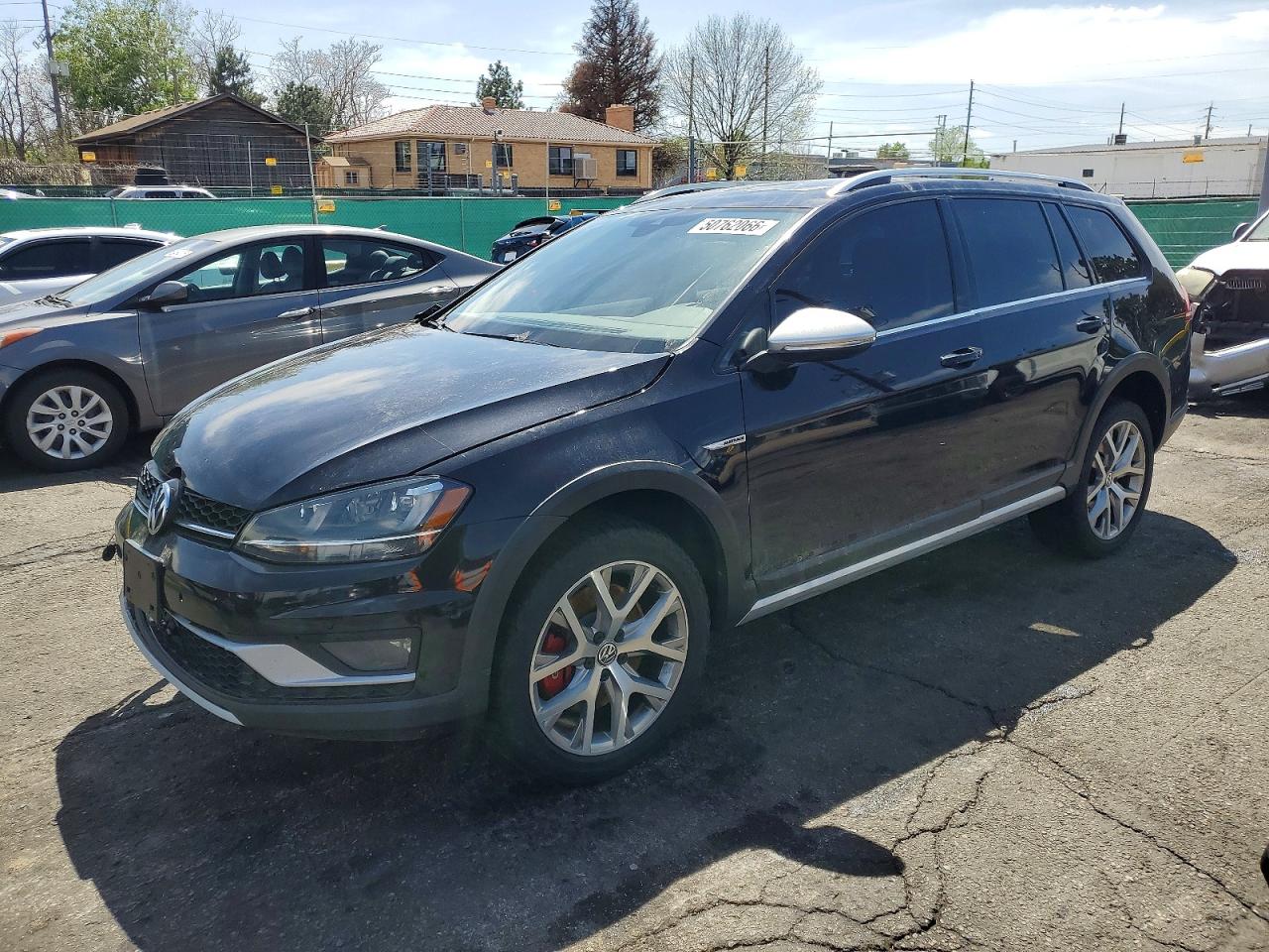 2017 VOLKSWAGEN GOLF ALLTRACK