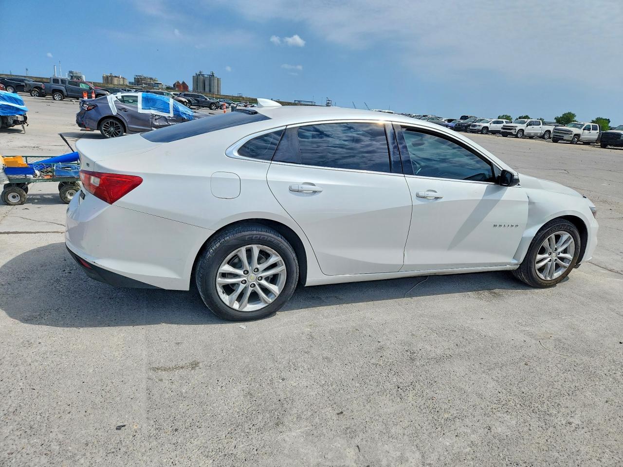 2018 CHEVROLET MALIBU LT photo 7