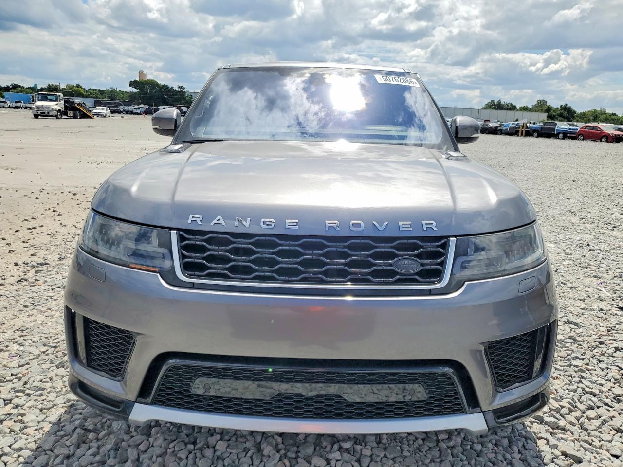 2020 LAND ROVER RANGE ROVER SPORT HSE photo 13