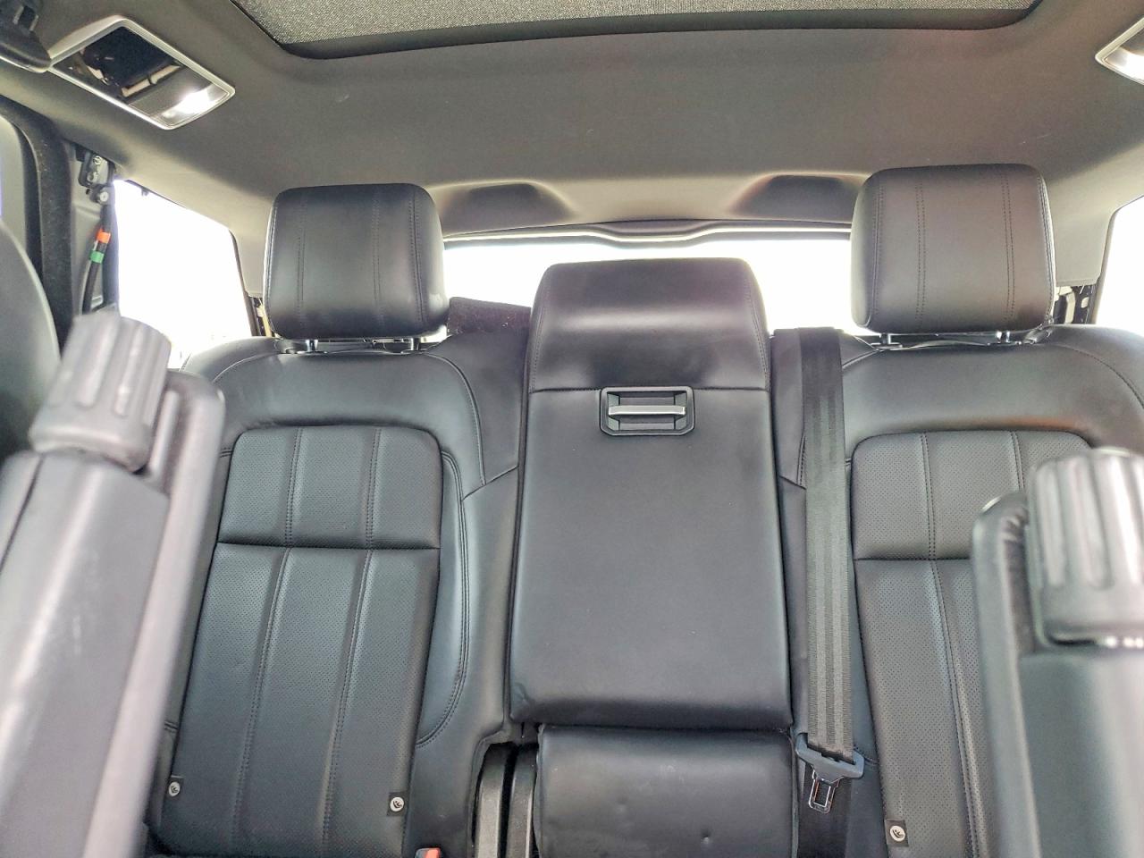 2020 LAND ROVER RANGE ROVER SPORT HSE photo 28