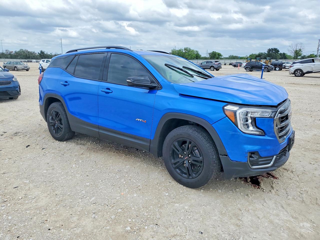 2024 GMC TERRAIN AT4 photo 7