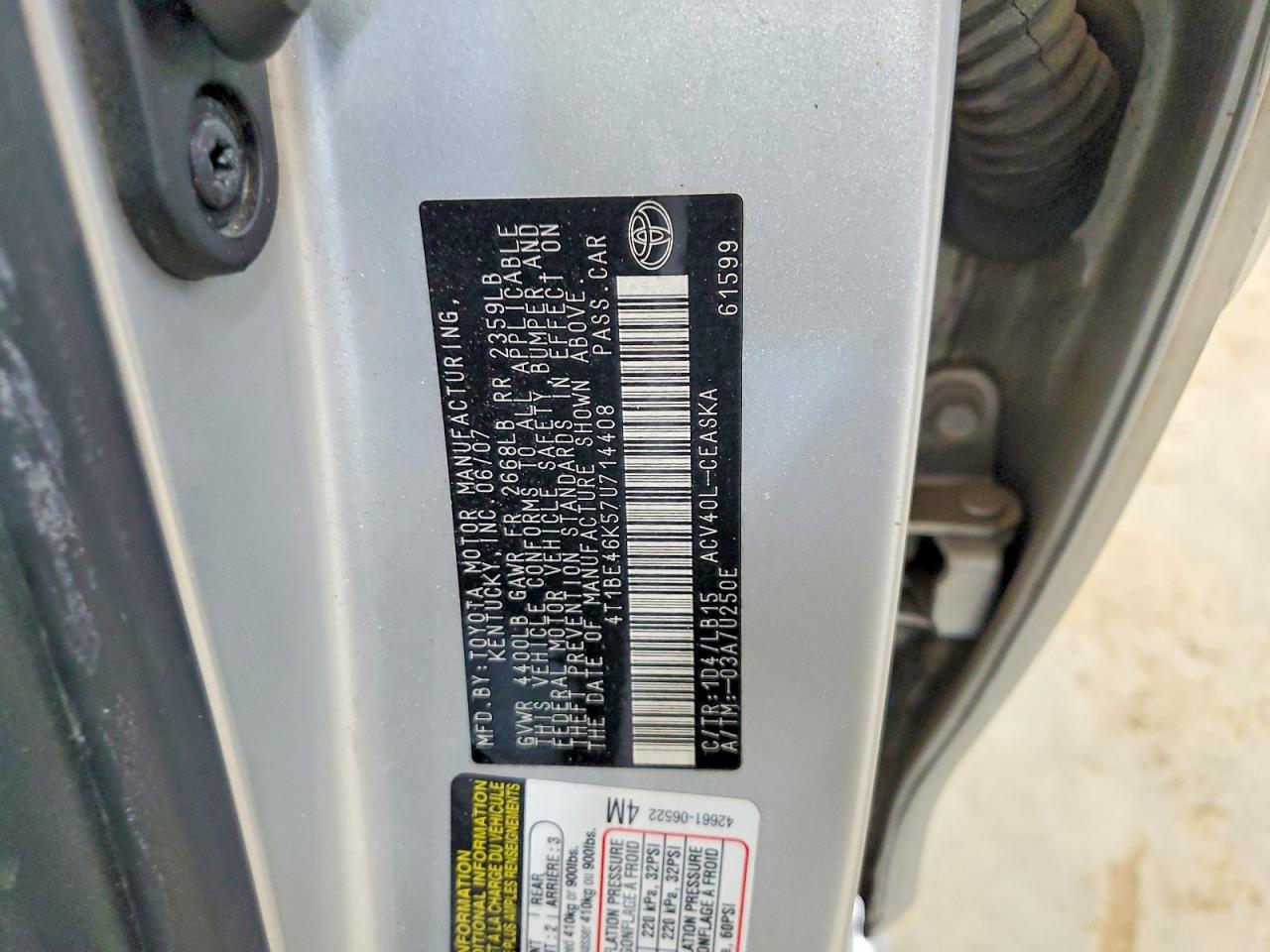 2007 TOYOTA CAMRY SE photo 23