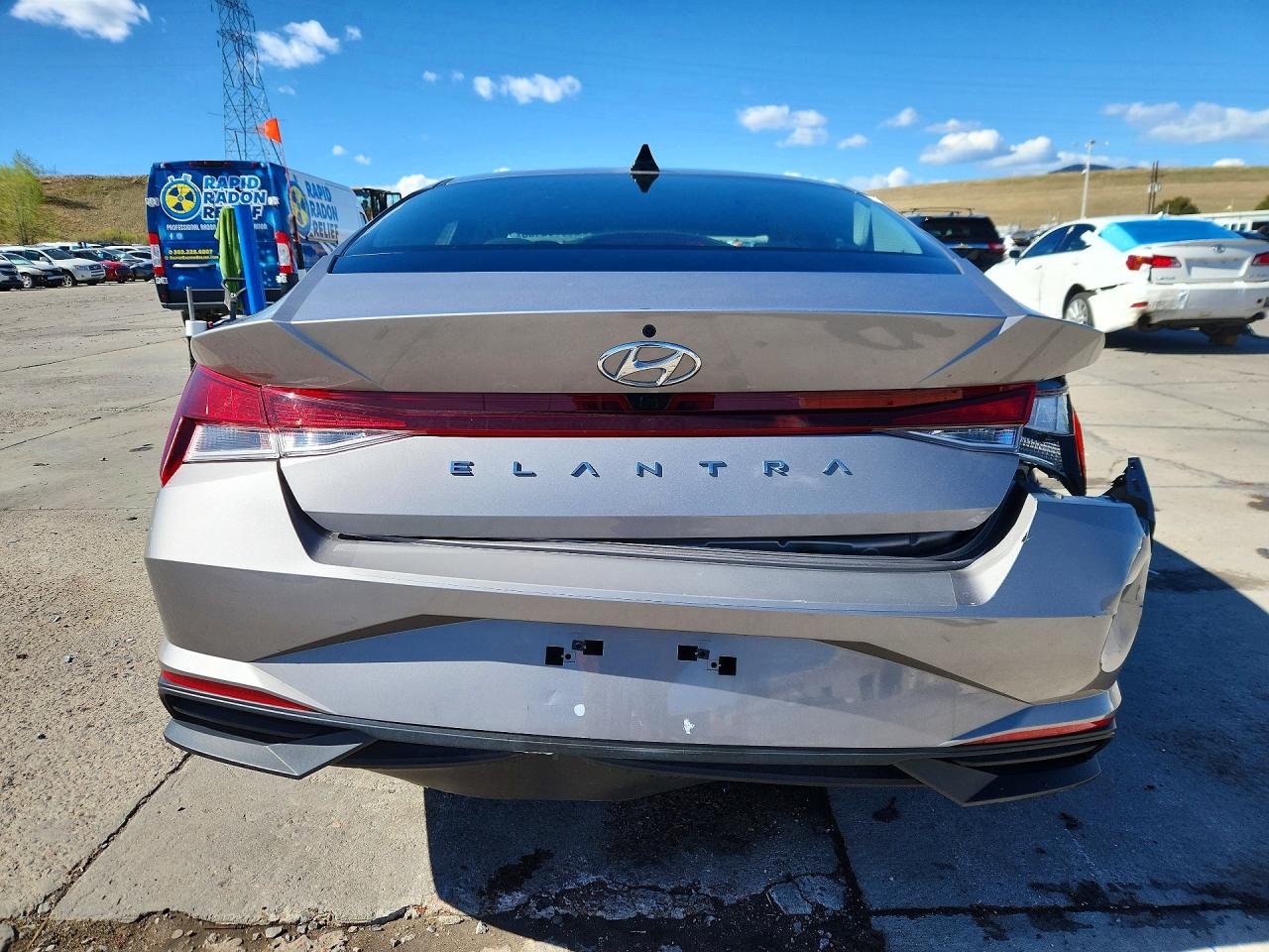 2023 HYUNDAI ELANTRA SEL photo 11