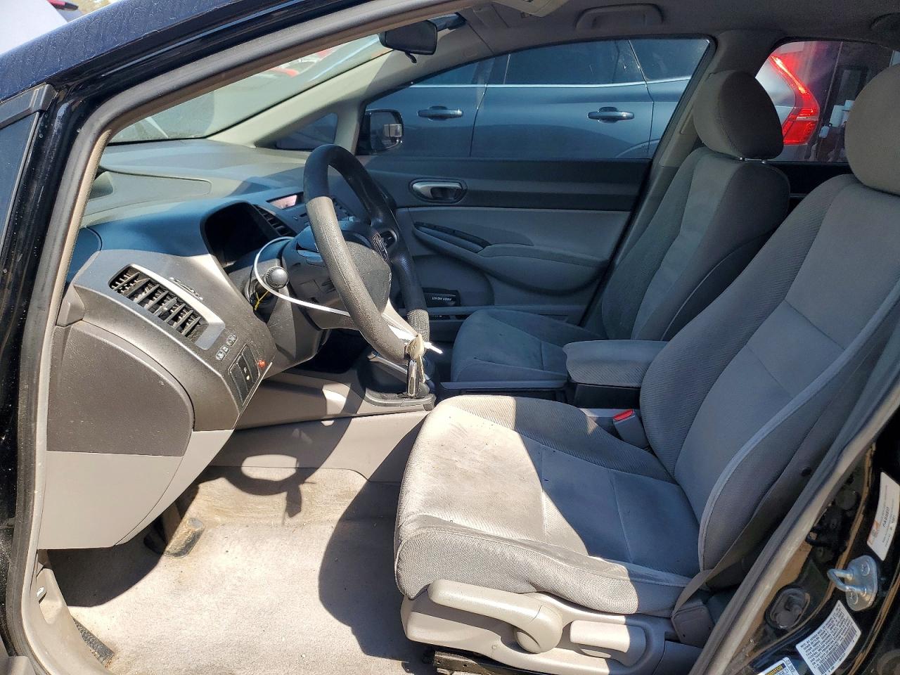 2011 HONDA CIVIC LX photo 13