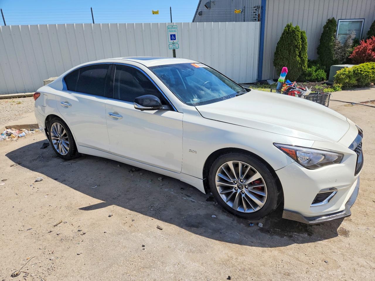2018 INFINITI Q50 3.0T LUXE photo 10