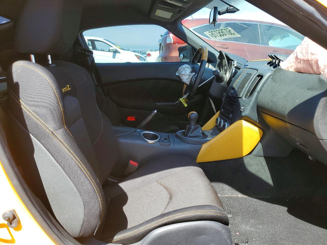2018 NISSAN 370Z BASE photo 10