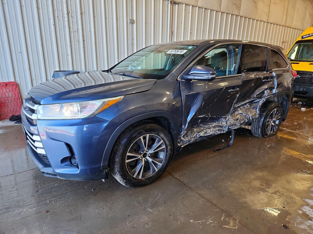 2018 TOYOTA HIGHLANDER
