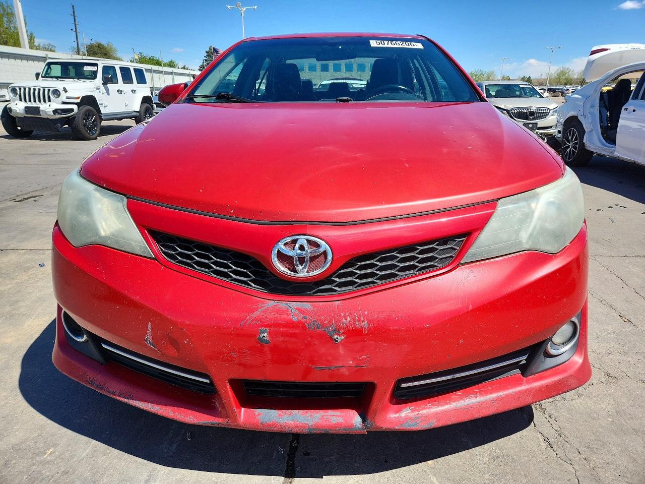 2012 TOYOTA CAMRY SE photo 9