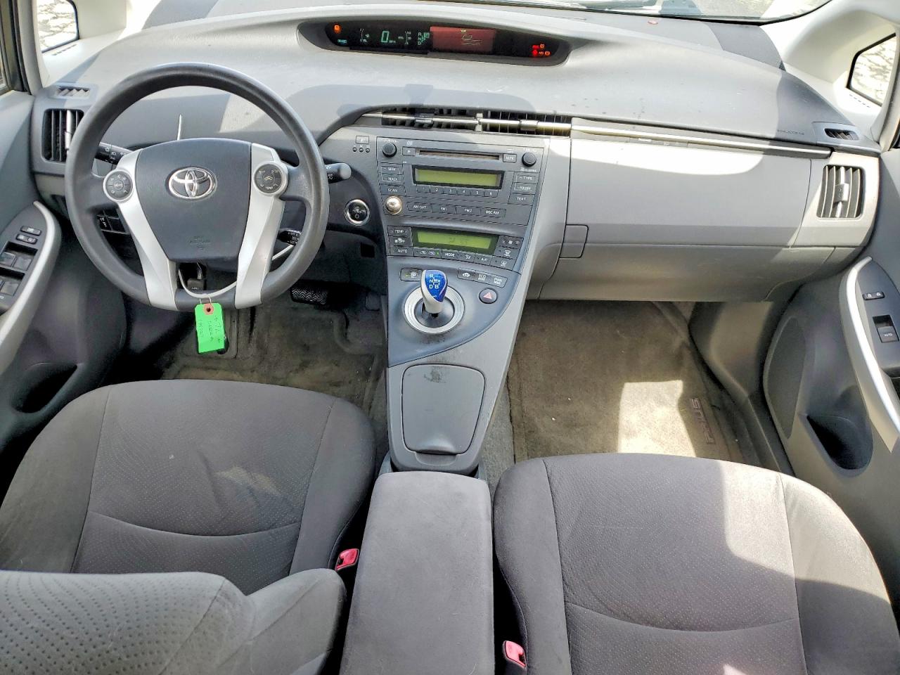 2011 TOYOTA PRIUS TWO photo 8