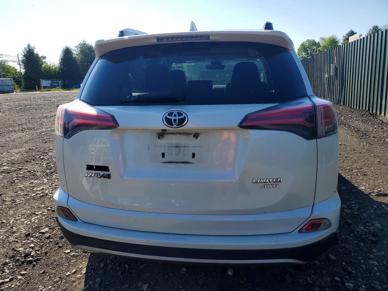 2018 TOYOTA RAV4 LIMITED photo 11