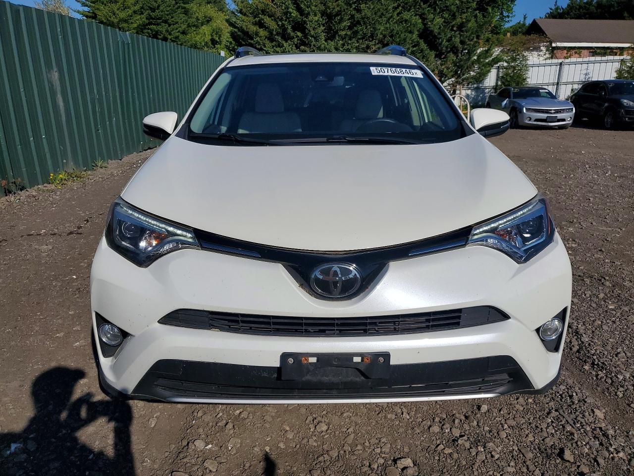 2018 TOYOTA RAV4 LIMITED photo 9