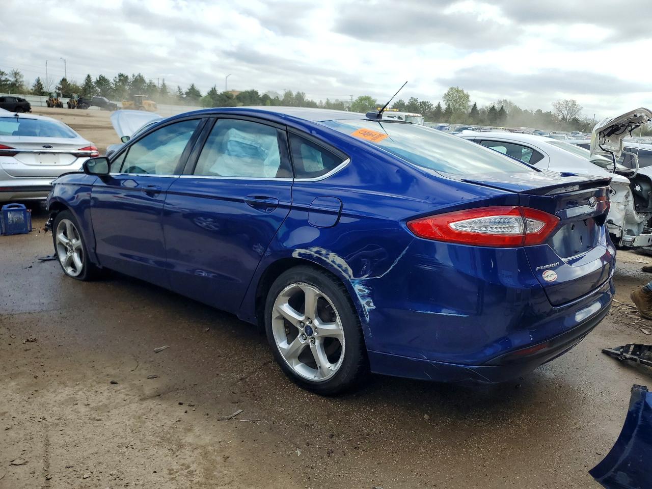 2016 FORD FUSION S photo 3
