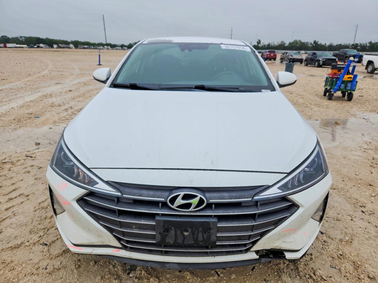 2019 HYUNDAI ELANTRA SEL photo 9