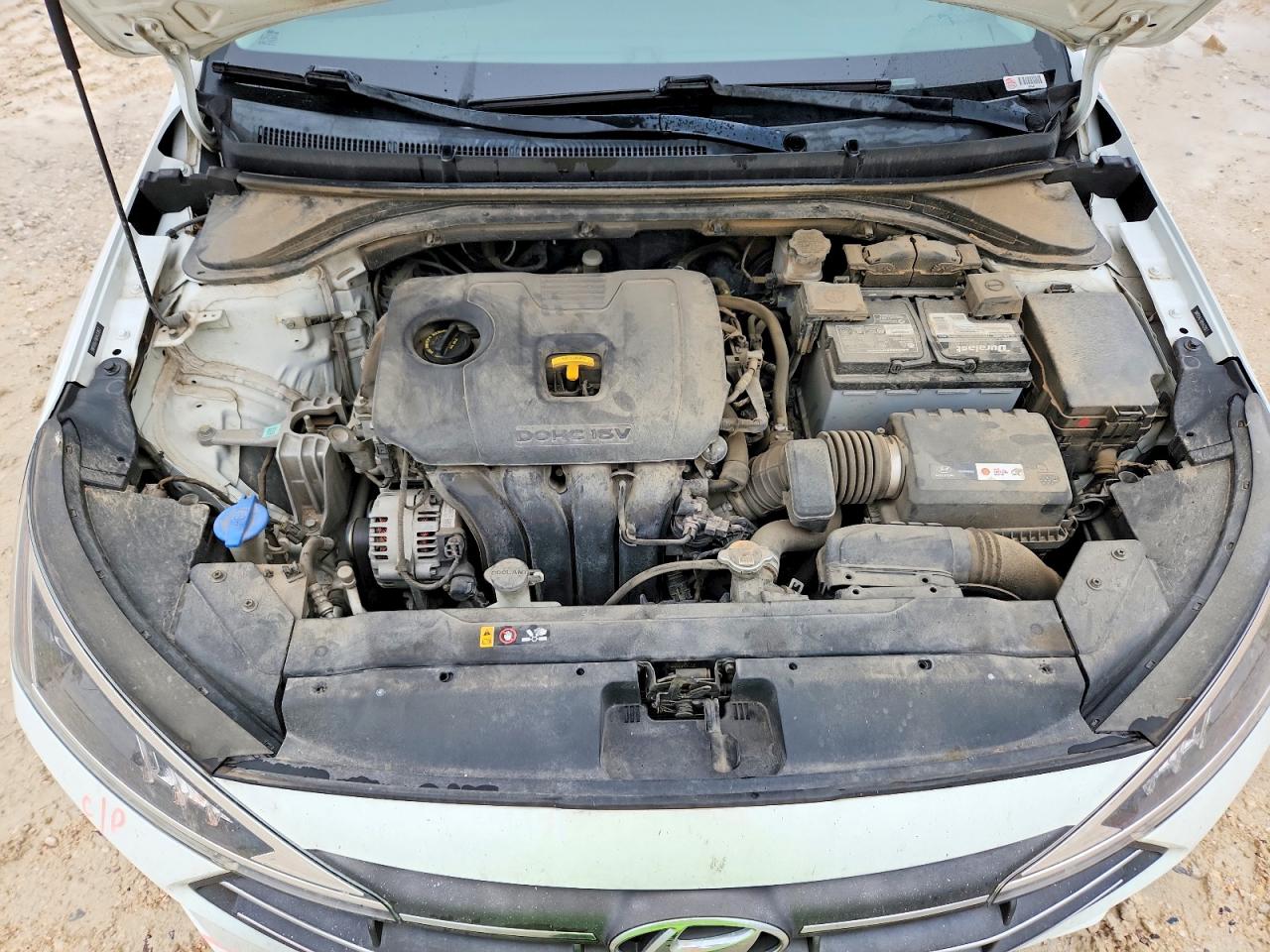 2019 HYUNDAI ELANTRA SEL photo 21
