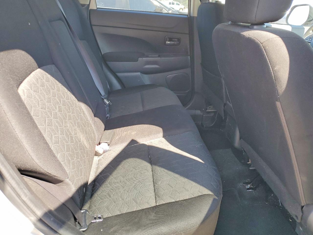 2022 MITSUBISHI OUTLANDER SPORT ES photo 21