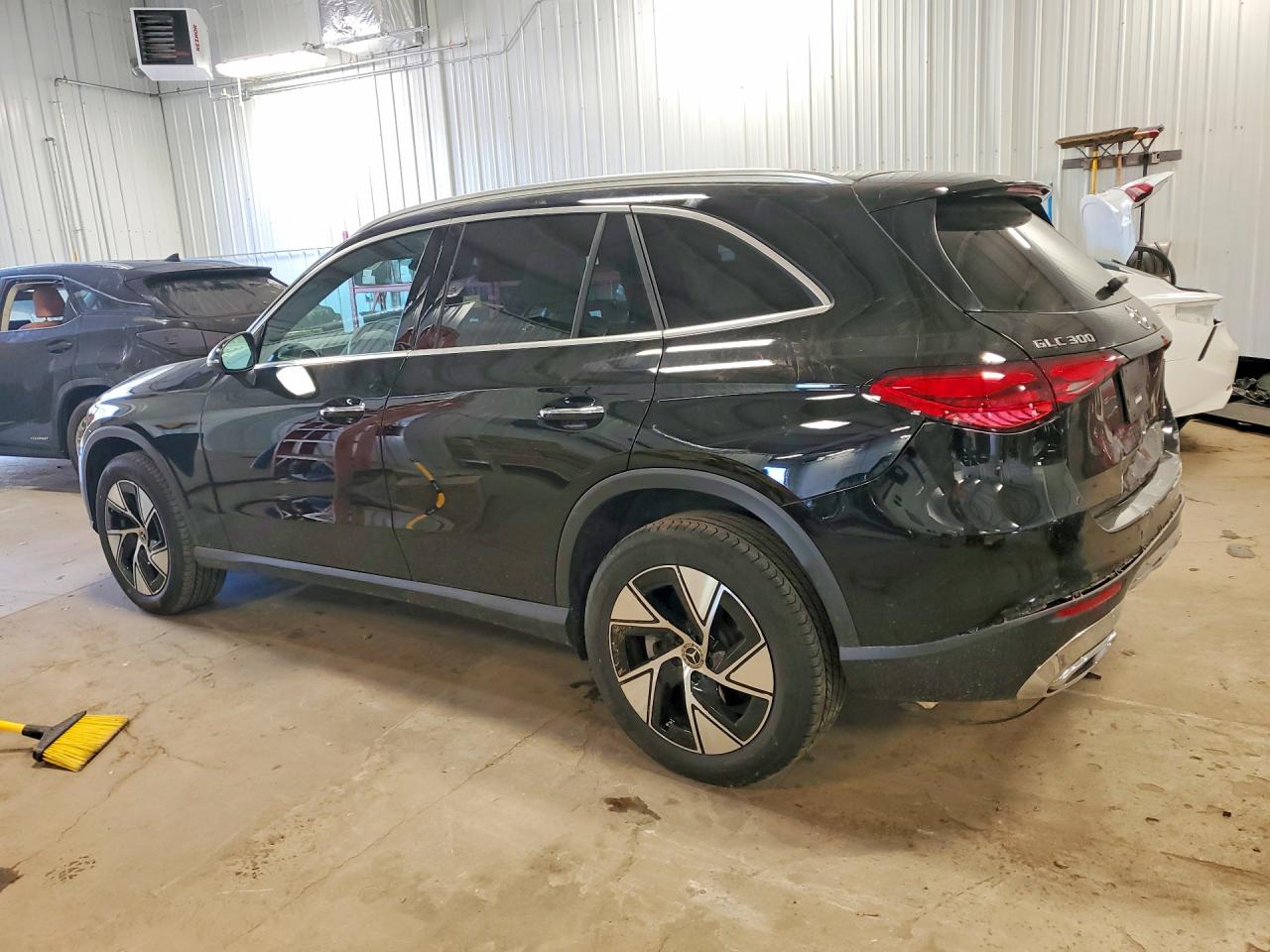 2024 MERCEDES-BENZ GLC 300 4MATIC photo 3
