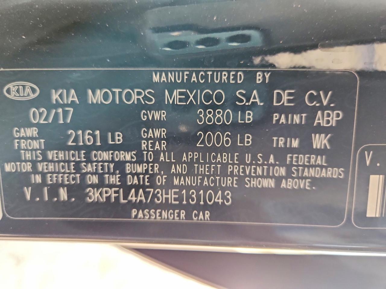 2017 KIA FORTE photo 12