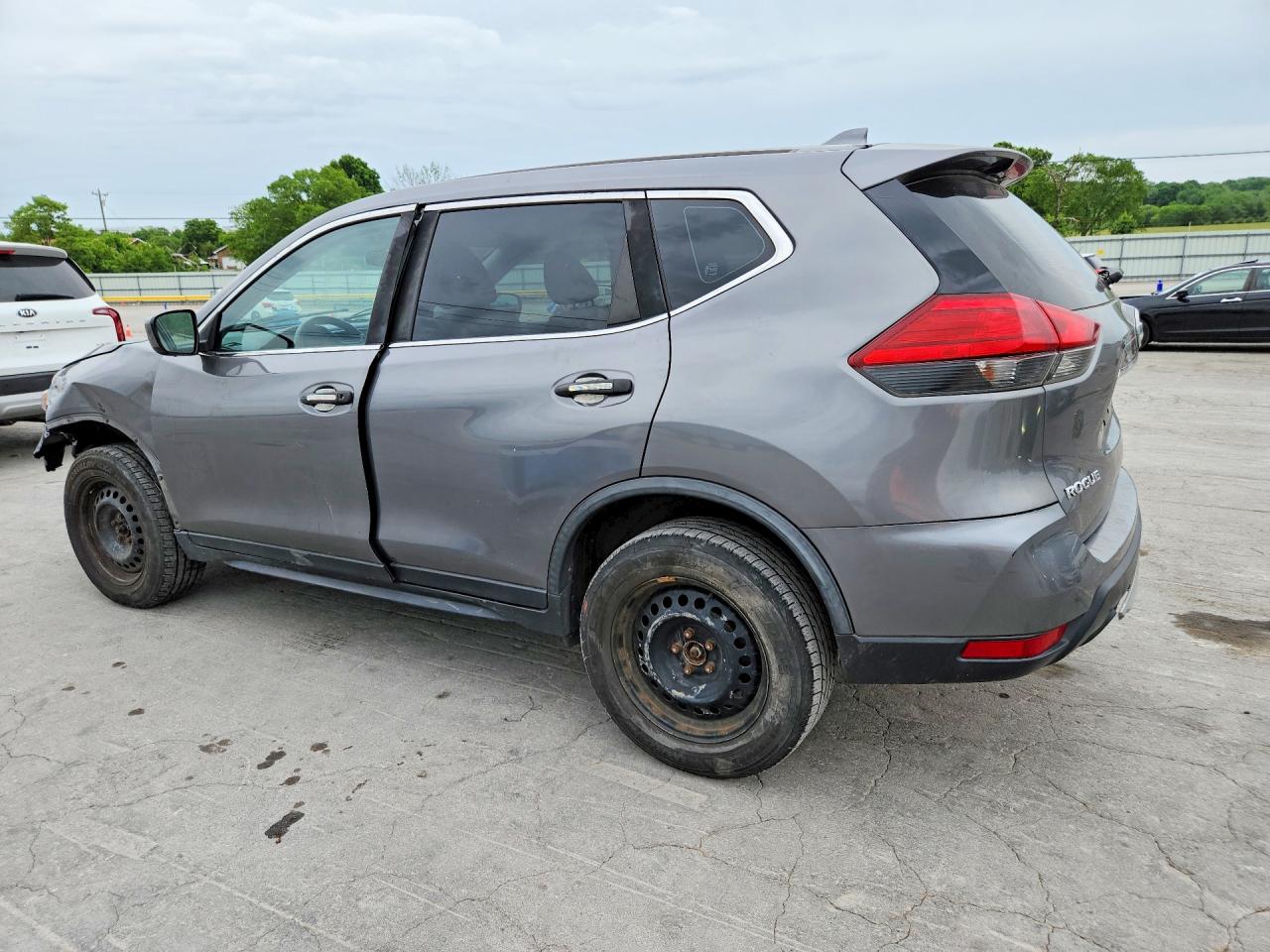 2017 NISSAN ROGUE S photo 3
