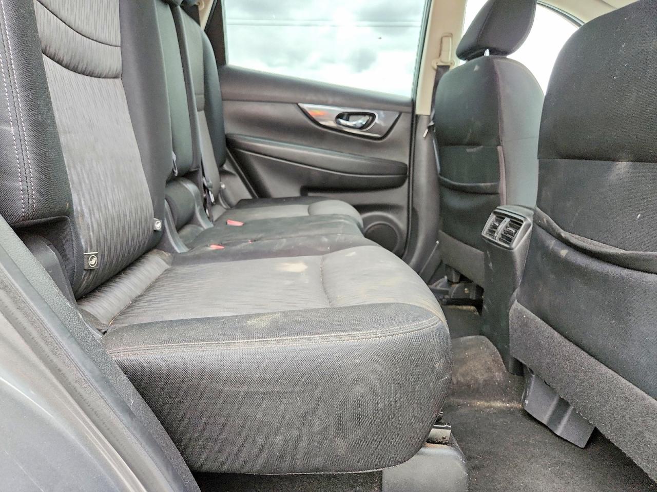 2017 NISSAN ROGUE S photo 21