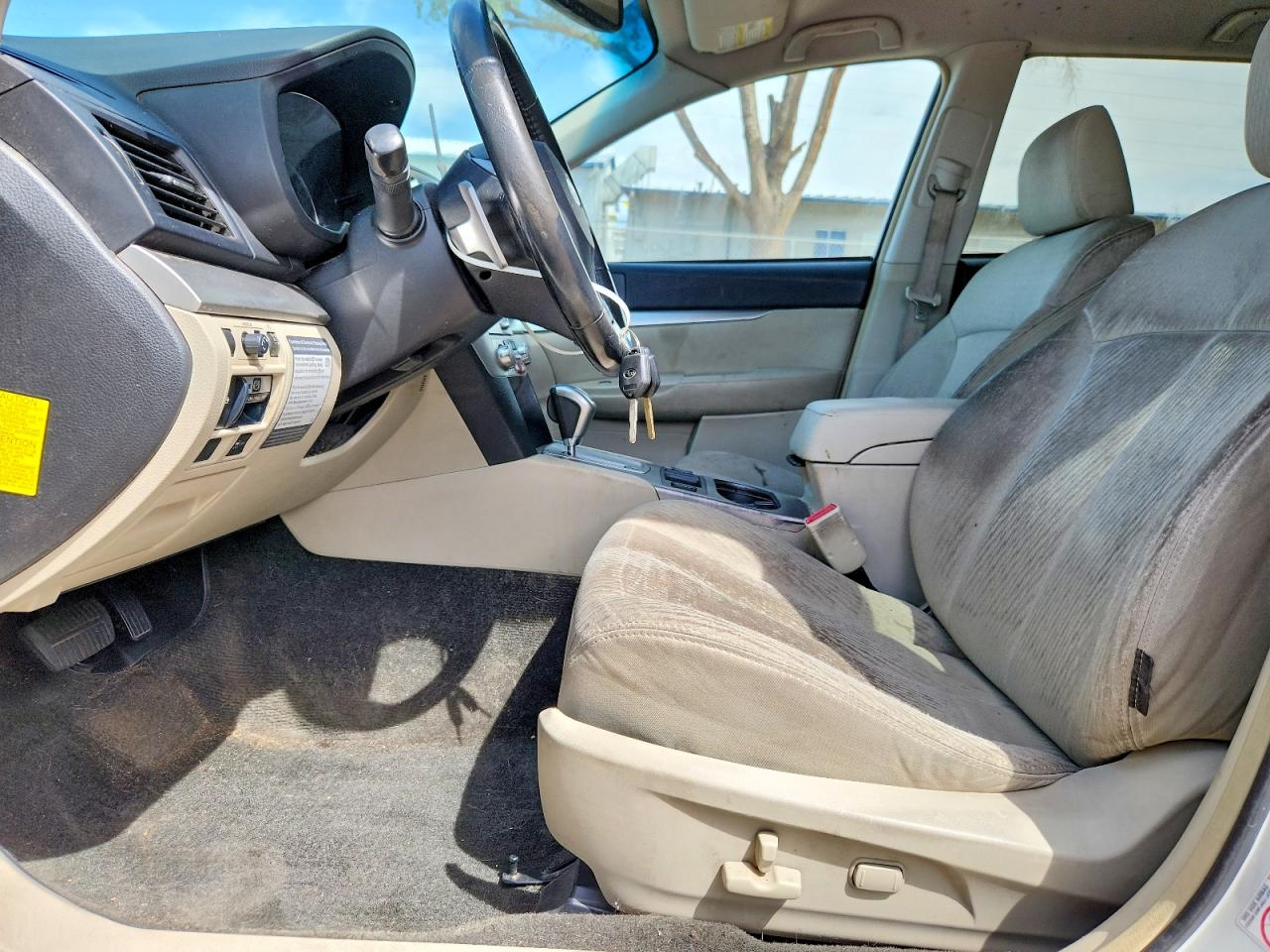 2012 SUBARU OUTBACK 2.5I PREMIUM photo 13