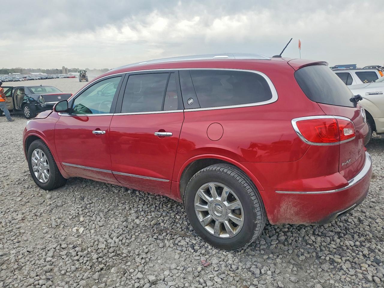 2014 BUICK ENCLAVE photo 3
