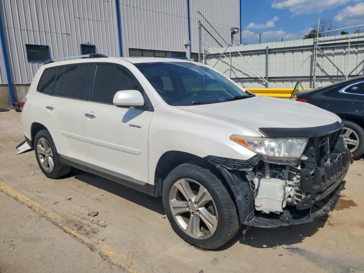 2013 TOYOTA HIGHLANDER LIMITED photo 7