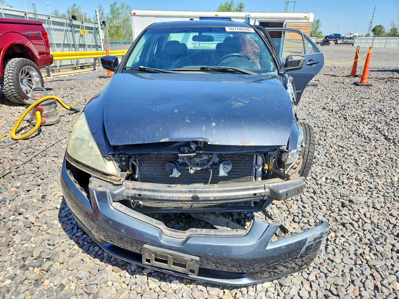 2004 HONDA ACCORD EX photo 9
